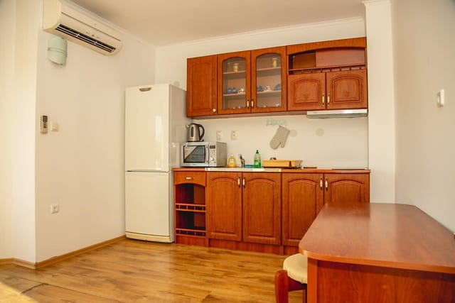 Nessebar's NEW Town TOP Centre 2-BDR Apartment