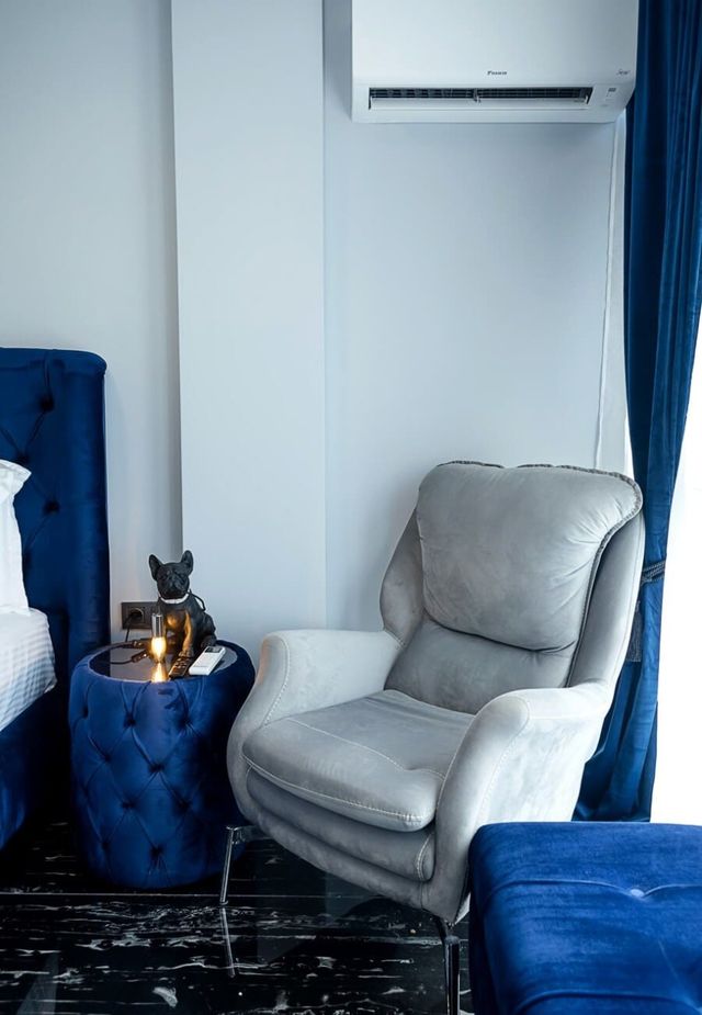 Royal View –Luxury 2BR Apartment with Sea Panorama