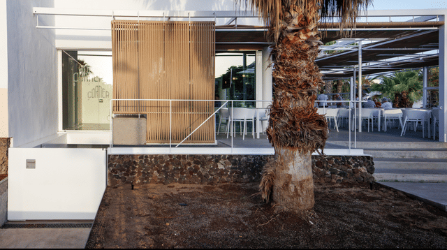 Corner Bar - Spain, Playa de la Américas - Photo 3