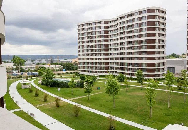 The Residential 1BD Apartment with an Outdoor Pool