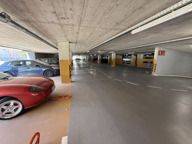 Big 5 Story Parking with security