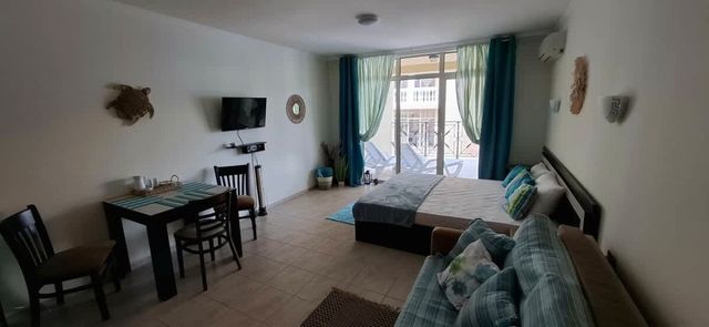 Stunning Sea View Studio in Elenite