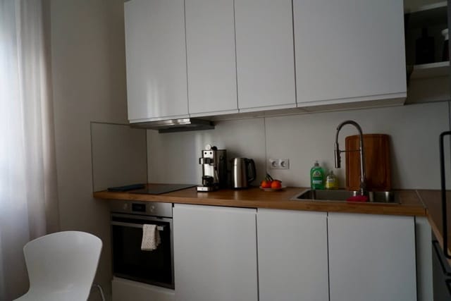 A French affair. With parking, style and elegance.