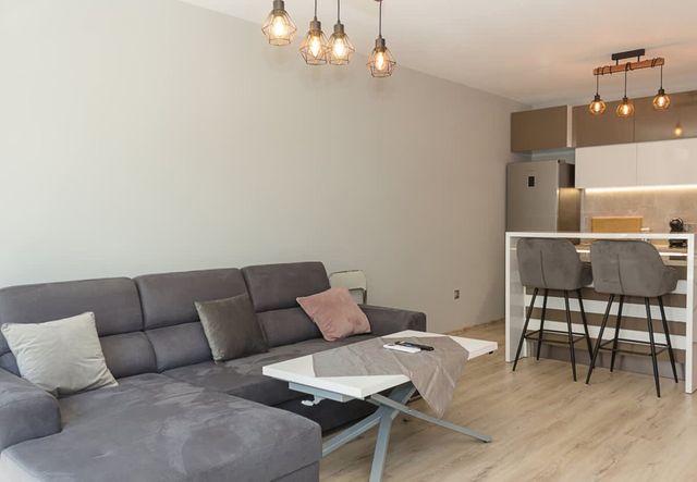 Sunny 1BD Flat in St Constantine & Helena Complex