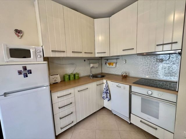 Cozy apartment for 7 people in Cascadas