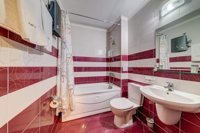 Colorful 2BD Apartment with Indoor Fireplace