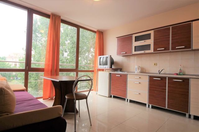 Cozy apartment in komplex Eden