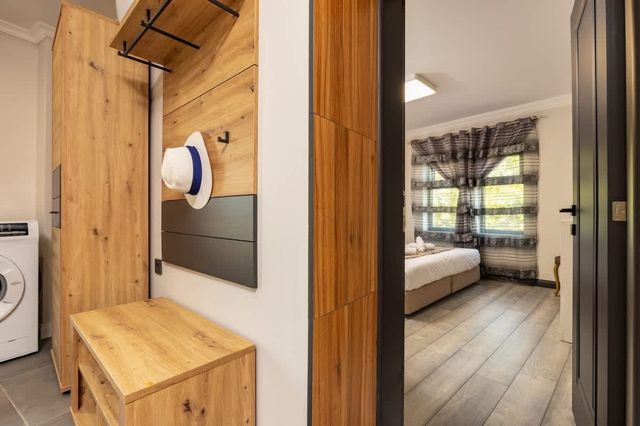 Central Apartments with Garden view - Apt No. 5