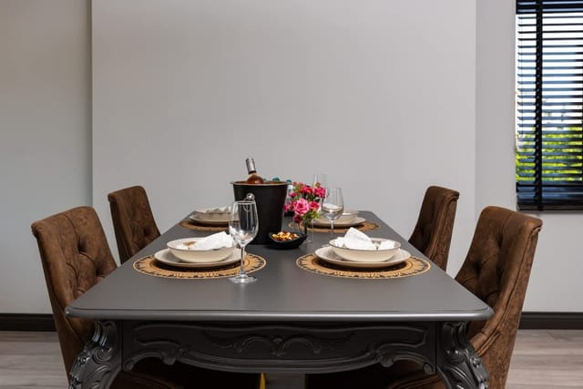 Central Apartments with Garden view - Apt No. 8