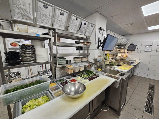 Luxuriously Romantic Restaurant in the Heart of Sofia