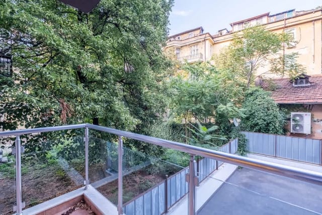 SOFapart Comfy and Elegant Apt with 2 BDR/ Parking