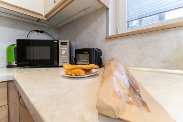 Comfortable 2BR Urban Getaway in City Center