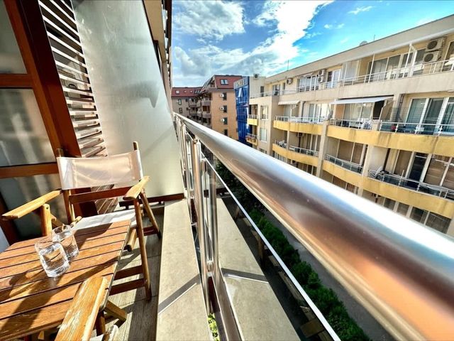 Family studio in Pomorie Bay