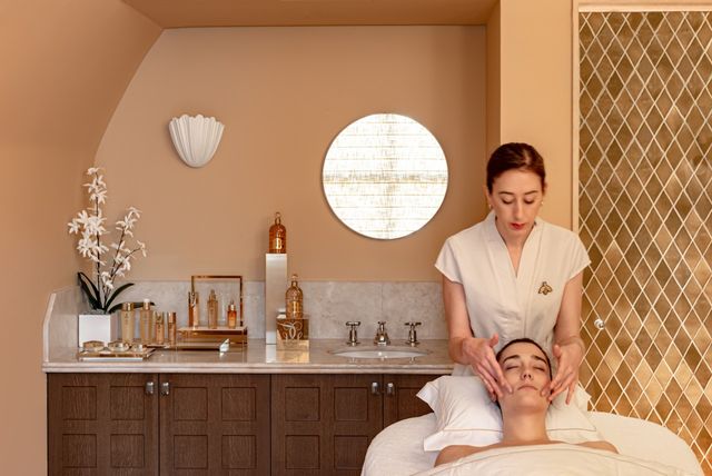 Our apartments located in a separate villa next to the hotel offer the decor and feel of the Saint James Paris with the intimacy of a private home.