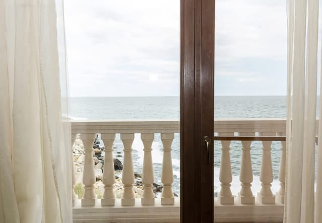 Port Palace 2BD Flat  Amazing Sea View