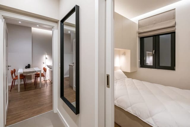 South 2.2 - Brand New Modern 1BD in Sofia Center