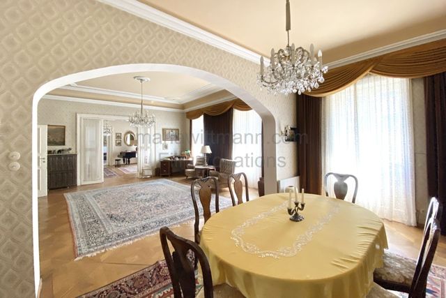 Classic Grand Apartment with Connecting Period Drawing Rooms - Photo 4