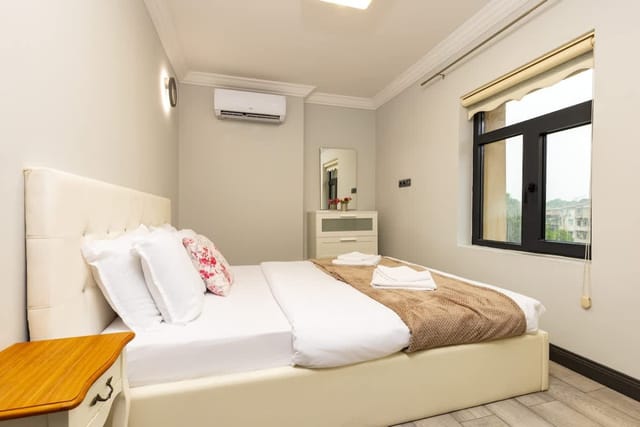 Central Apartments with Garden view - Apt No. 6