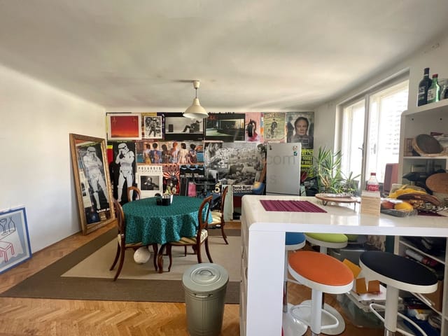 Location 126 - Photo 2