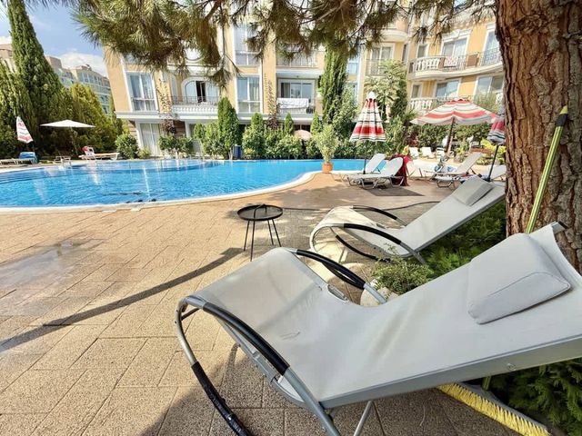 Cozy apartment in Messembria Palace