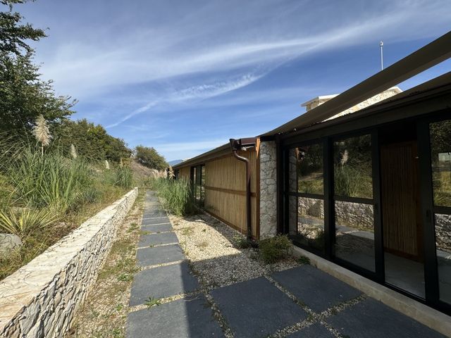 Zornitza Family Estate - Big Family Villa (Hambar)