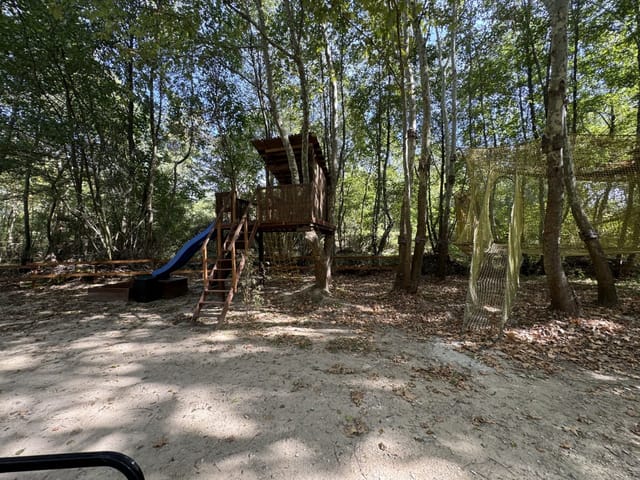 Zornitza Family Estate - Baraka