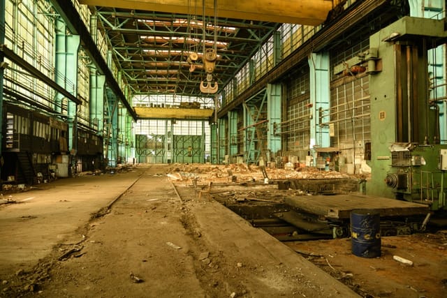 Abandoned Factory Bucharest - Photo 4