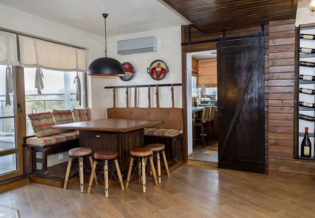 Modern Comfort &amp; Vintage Charm with Panoramic View - Photo 2