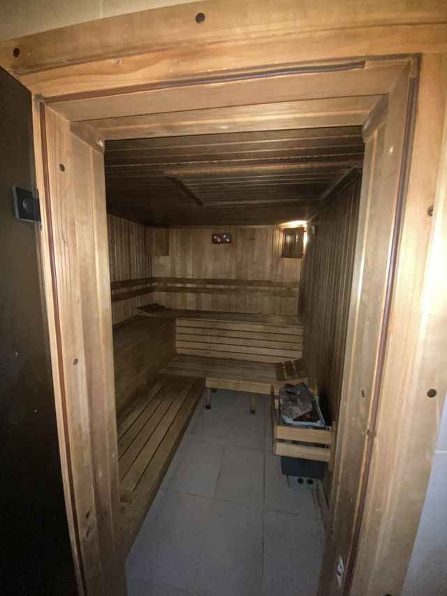 Modern Fitness & Wellness Center