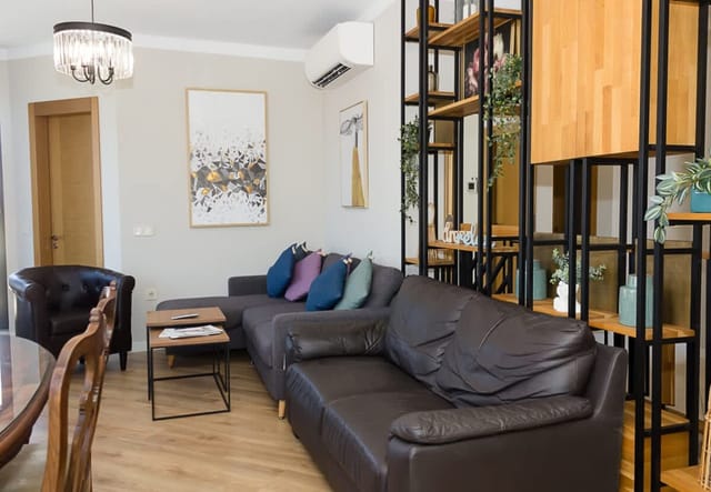 Warm&Comfy 3BD Apt Varna Center