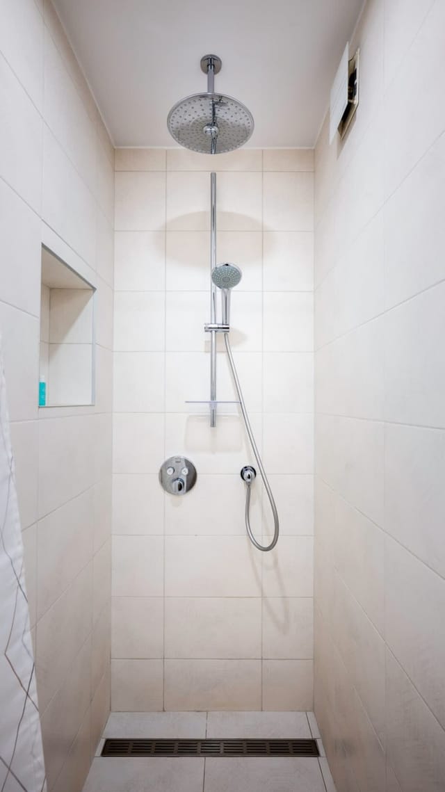 Quiet 2 BDR Comfort Near NDK + Workspace