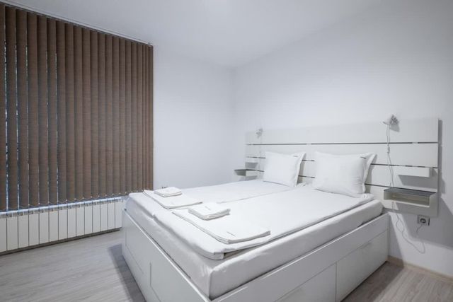 1BD Modern Living on blvd. Tsar Boris III + garage