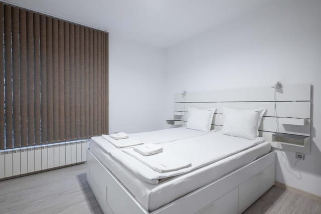 1BD Modern Living on blvd. Tsar Boris III + garage