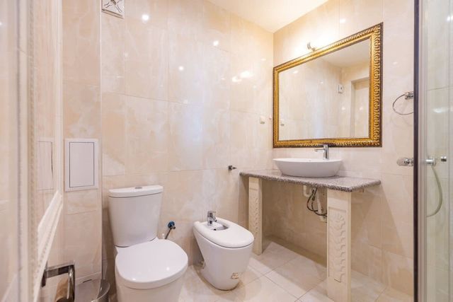 Elegant Apartment with Balcony in Argisht Palace