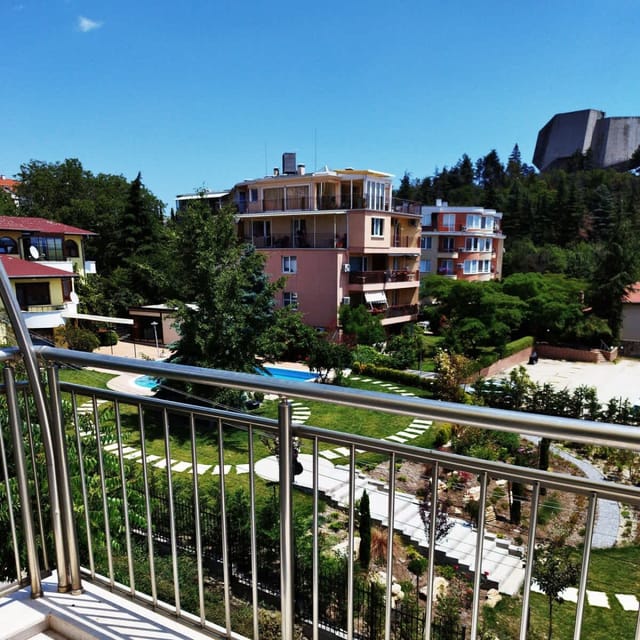 Peaceful Three-Bedroom in Briz, Varna