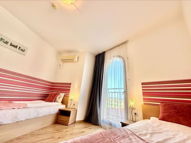 Cozy  Marina Cape  Deluxe apartment, sea view