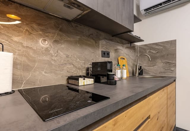 Central Apartments with Garden view - Apt No. 5