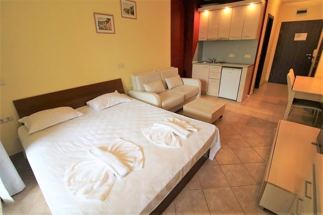 Cozy Kavaci  Studio by the Pool for 2