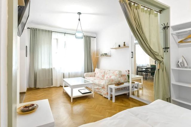 Floral Studio Retreat in Sofia City Center