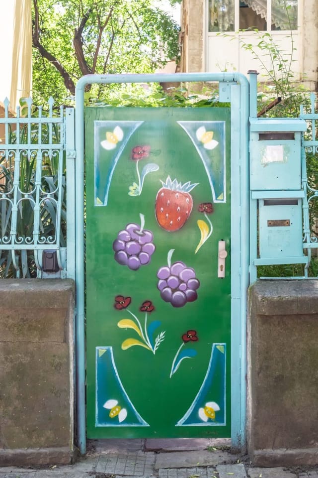 Your bestie house/top center/calm paradise