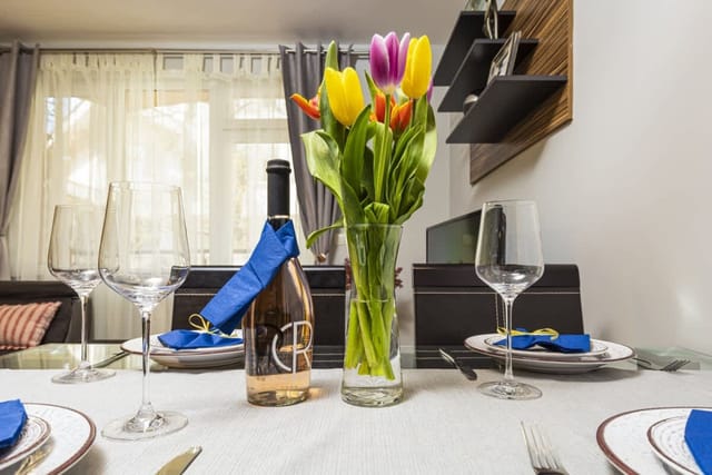 1BD Apartment - 5 mins to the city centre