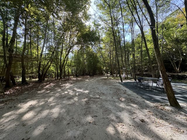 Zornitza Family Estate - Baraka