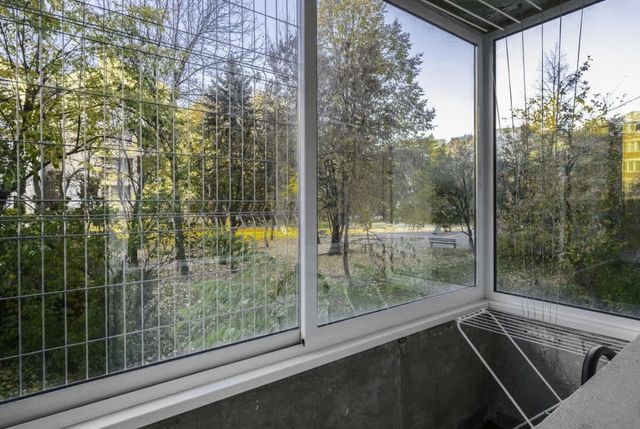 Bright & Cozy 1BD Flat with Balcony | South Park