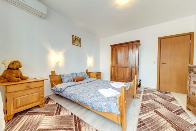 Villa Cometa 1BD - Balcony & Near Slope 7