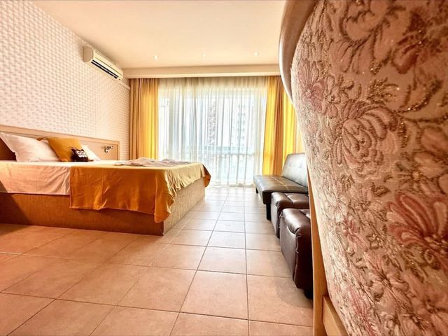 Miramar Palace Studio with Balcony