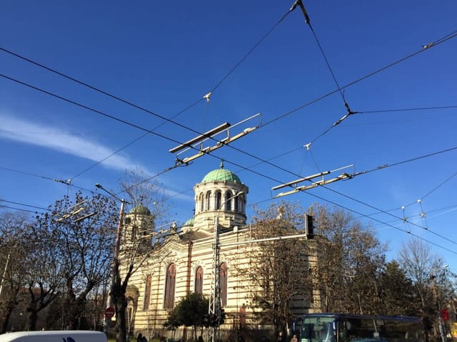 ART-ament, a unique central flat