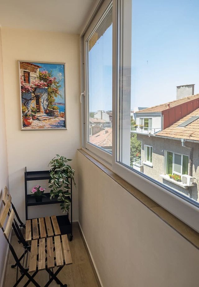 Stylish Apartment - the Heart of Central Varna - Photo 4