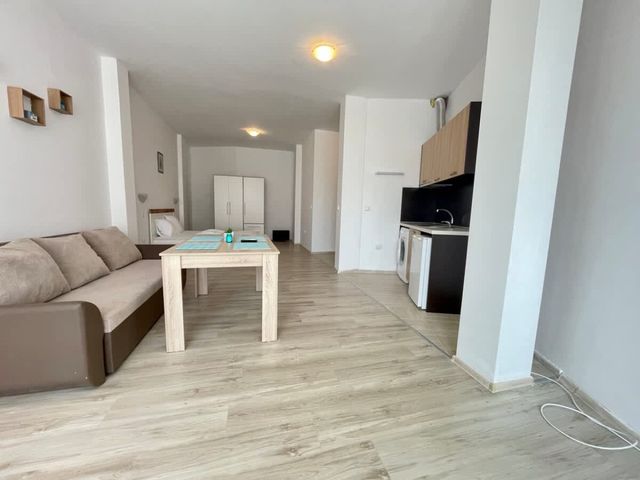 Sveti Vlas - Central Beach Studio