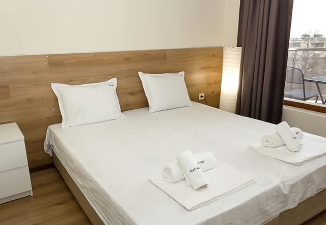 Cozy 1BD Flat in Golden Sands with All You Need