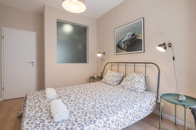 Enjoy The Ride | 2-BDR Lozenec Central Apartment